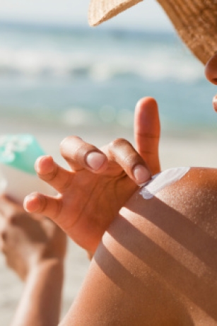 how-to-care-for-your-skin-and-hair-after-a-day-at-the-beach